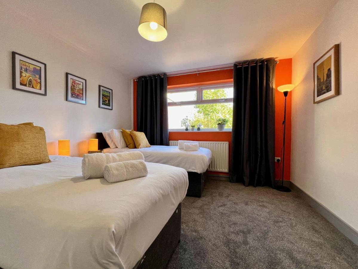 Curzon House One - Great For Contractors Or Family Holidays Κλίθορπς Εξωτερικό φωτογραφία